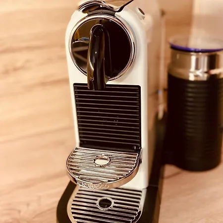 Living With Soul - Ueber Den Daechern Von 公寓 *