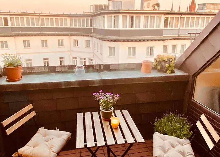 Living With Soul - Ueber Den Daechern Von